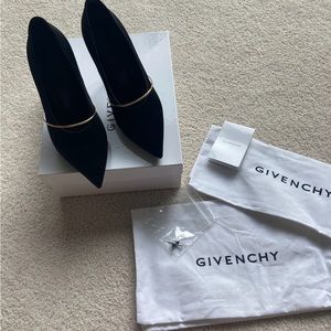 Givenchy Black Satin Shoes w Gold Band/Bar Sz 37 inc. Box, 2 Dust Bags & 2 Taps